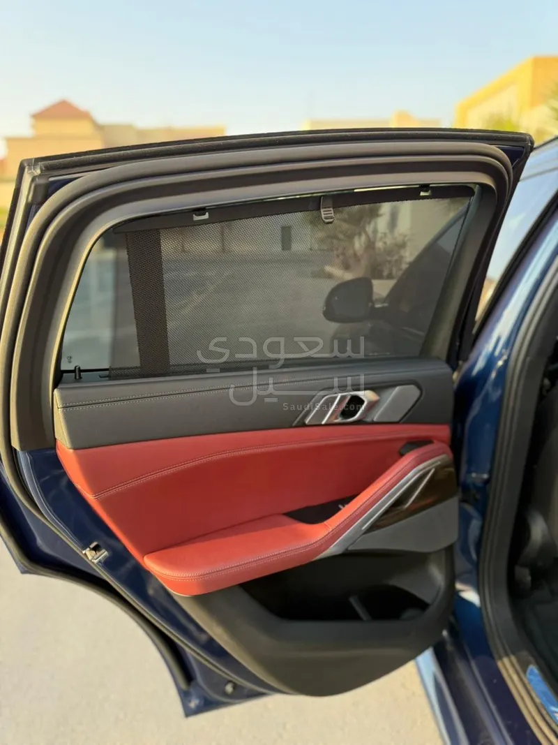 2023 بي ام دبليو الفئة اكس 6 إم كت