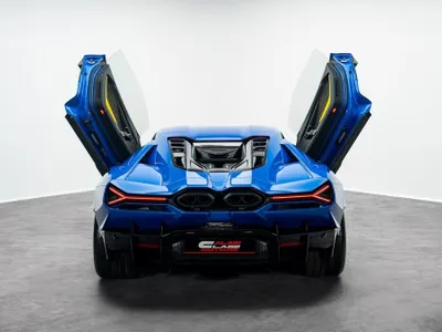 2025 لمبرجيني ريفويلتو