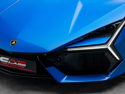 2025 لمبرجيني ريفويلتو