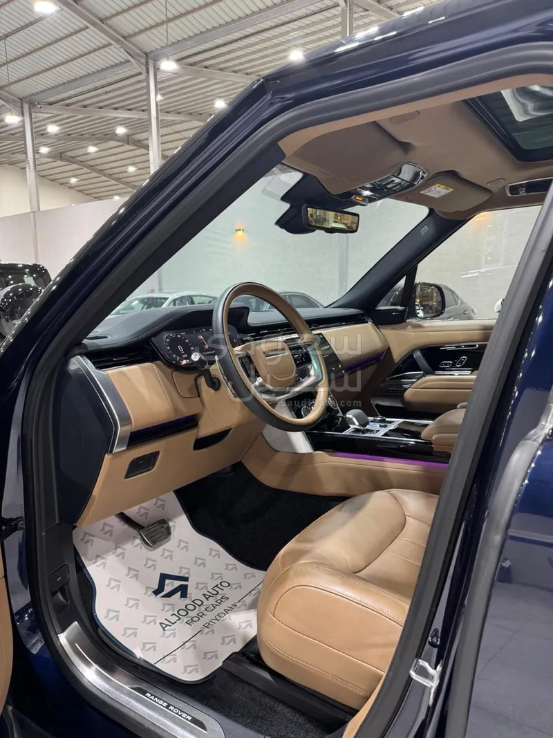 2023 لاند روفر رينج روفر اتش اس اي