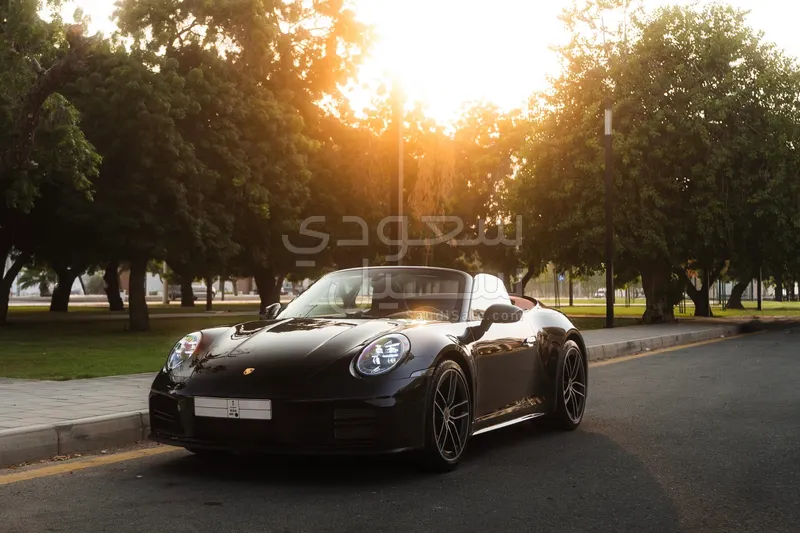 2025 بورش 911 كاريرا كابريوليه