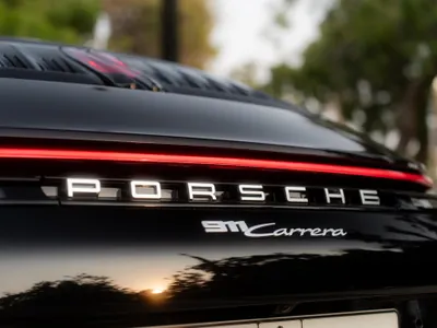 2025 بورش 911 كاريرا كابريوليه