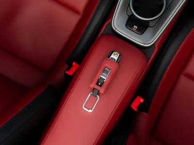 2025 بورش 911 كاريرا كابريوليه