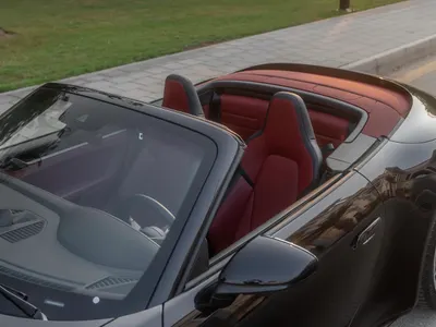 2025 بورش 911 كاريرا كابريوليه