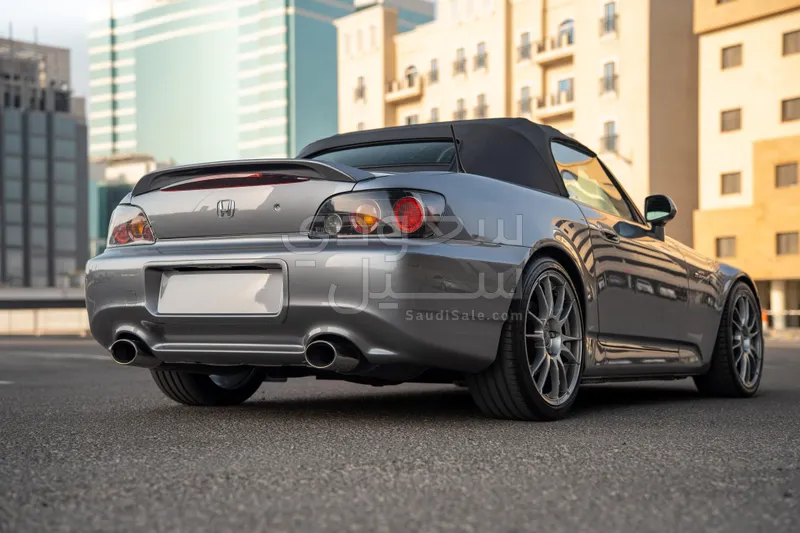 2008 هوندا اس 2000