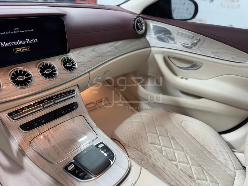 2022 مرسيدس - بنز سي إل إس 350