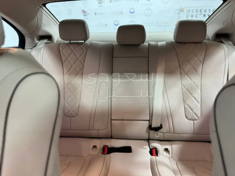 2022 مرسيدس - بنز سي إل إس 350