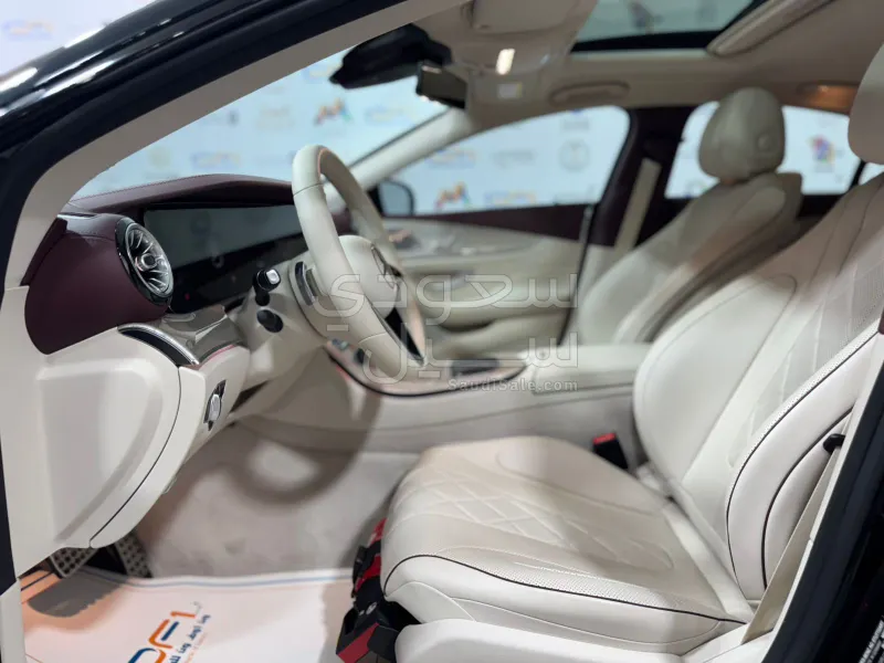 2022 مرسيدس - بنز سي إل إس 350