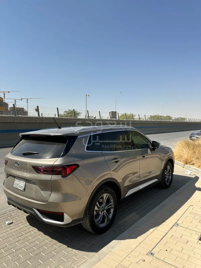 2023 فورد تيريتوري تريند