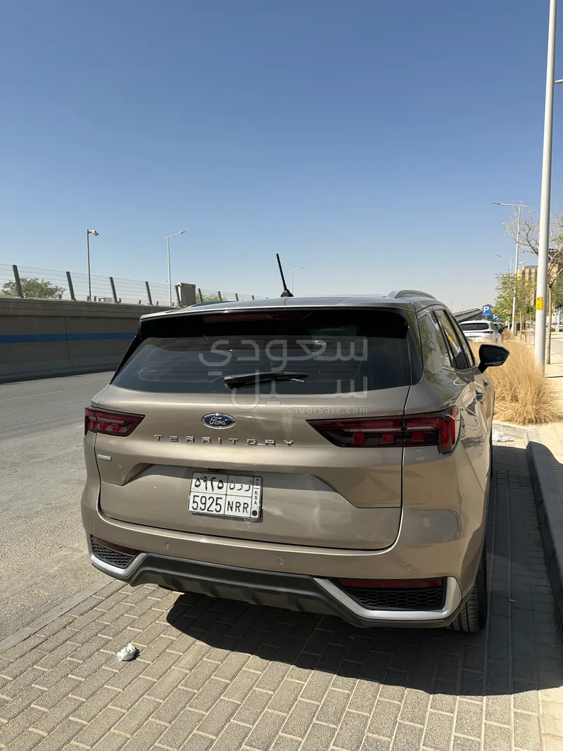 2023 فورد تيريتوري تريند