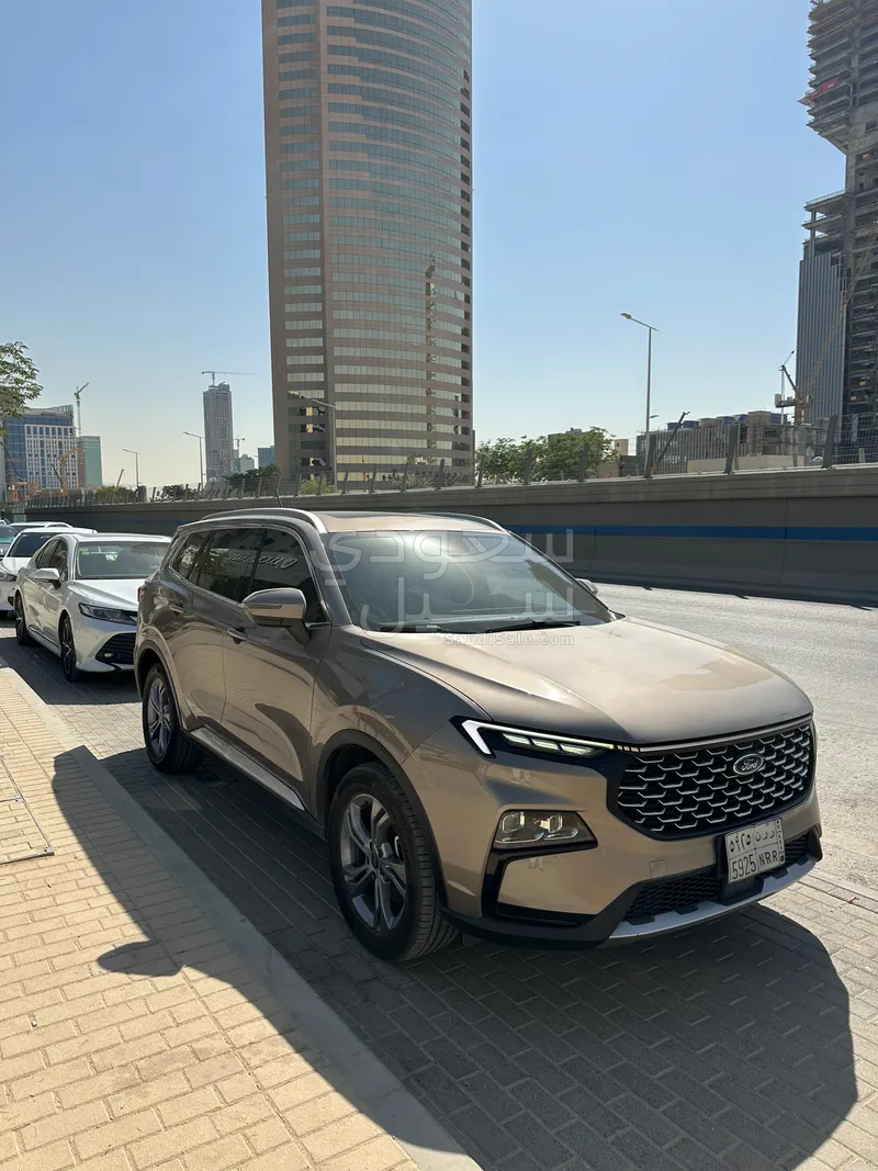 2023 فورد تيريتوري تريند