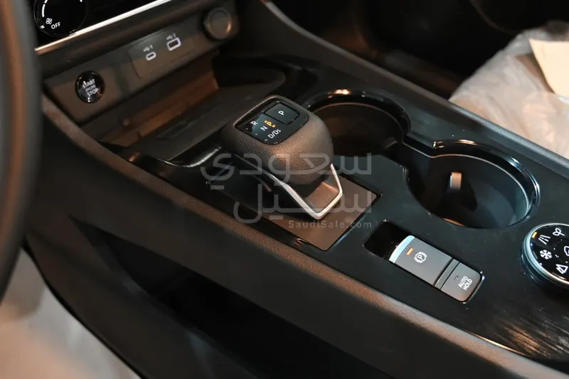 2025 نيسان اكس - ترايل