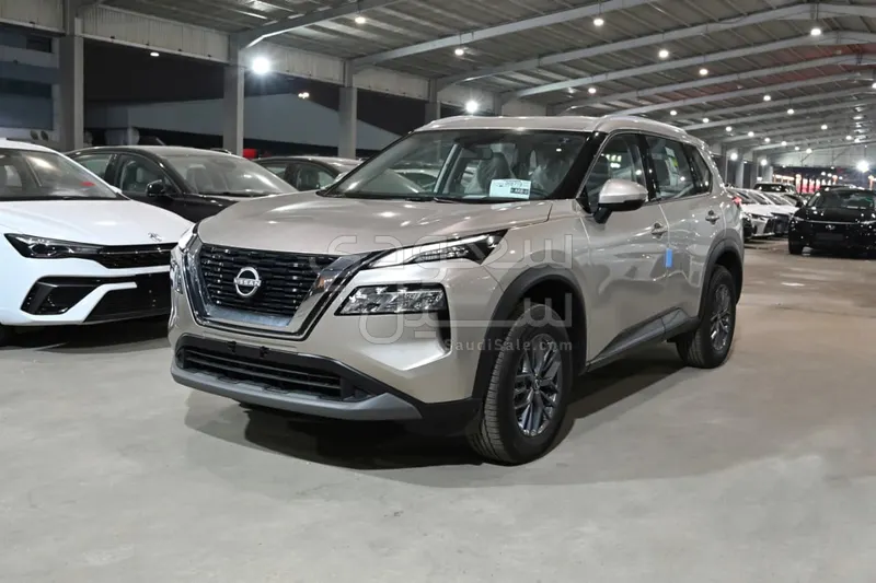 2025 نيسان اكس - ترايل