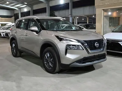 2025 نيسان اكس - ترايل