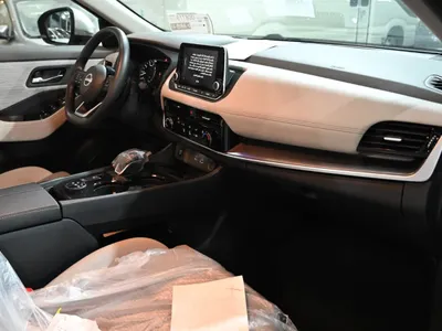 2025 نيسان اكس - ترايل