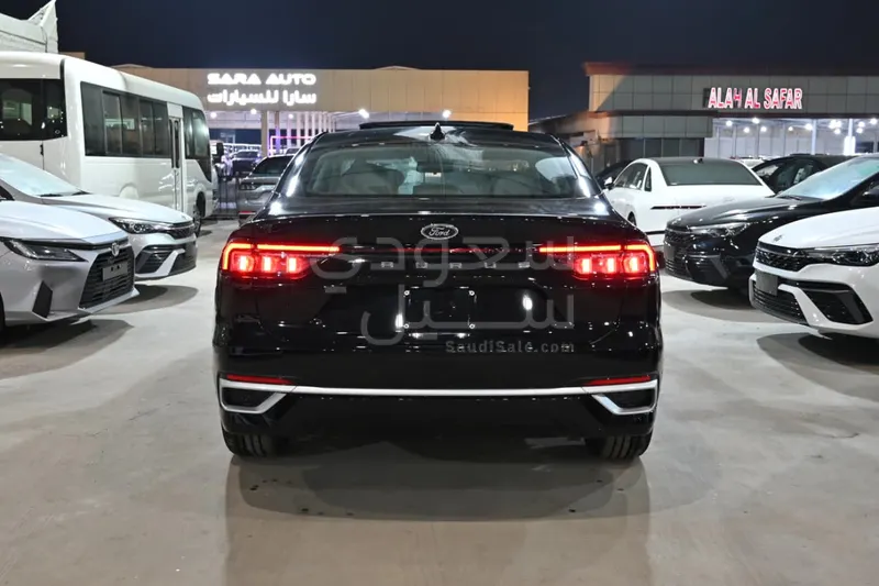 2026 فورد توروس