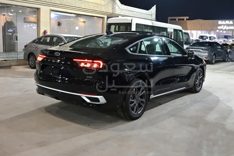 2026 فورد توروس