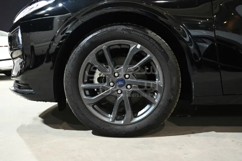 2026 فورد توروس