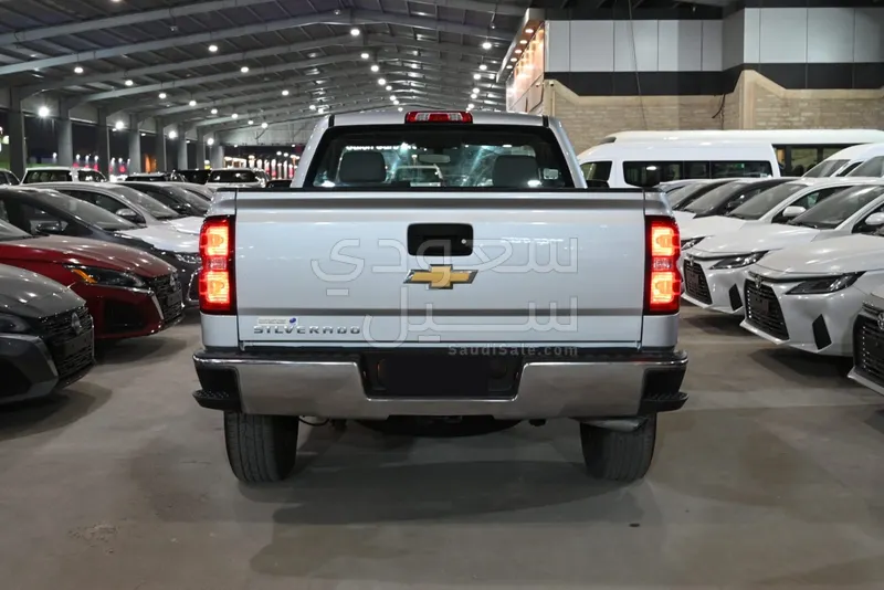 2018 شفروليه سلفرادو