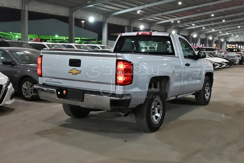 2018 شفروليه سلفرادو