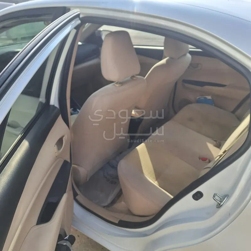 2021 تويوتا ياريس جي ار