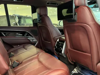 2024 لاند روفر رينج روفر كلاسيك