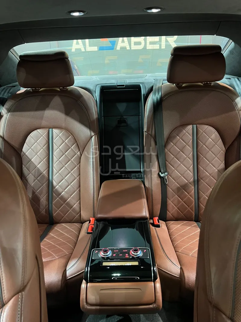 2016 اودي اس 8