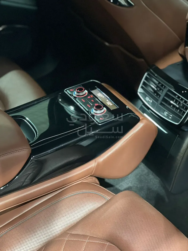 2016 اودي اس 8