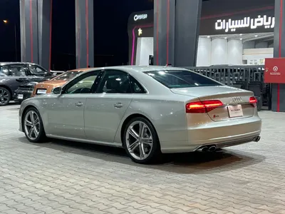 2016 اودي اس 8