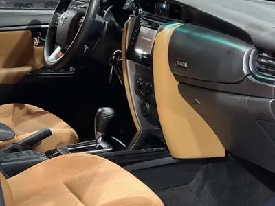 2021 تويوتا فورشنر جي اكس