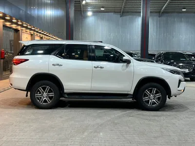 2021 تويوتا فورشنر جي اكس