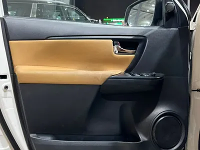 2021 تويوتا فورشنر جي اكس