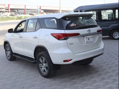 2022 تويوتا فورشنر جي اكس