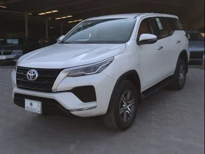 2022 تويوتا فورشنر جي اكس