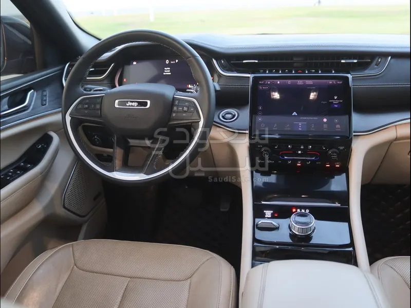 2023 جييب جراند شيروكي ليميتد