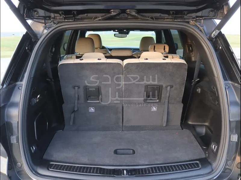 2023 جييب جراند شيروكي ليميتد