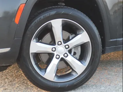 2023 جييب جراند شيروكي ليميتد