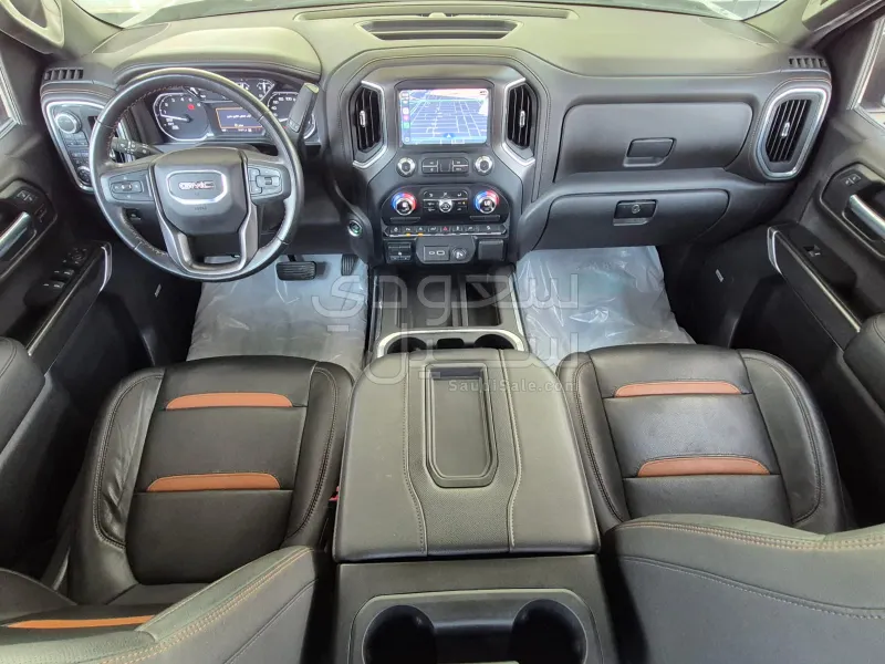 2022 جي ام سي سييرا اي تي 4