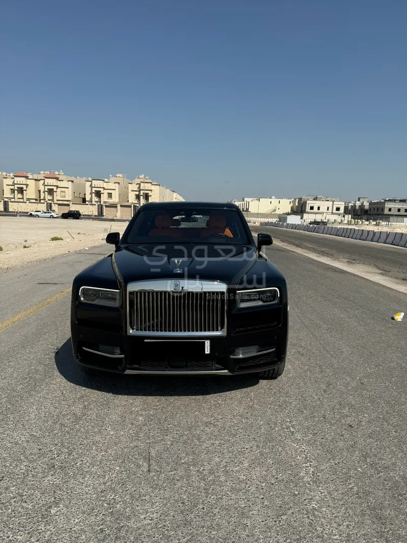 2020 رولز رويس كولينان سلفر بادج