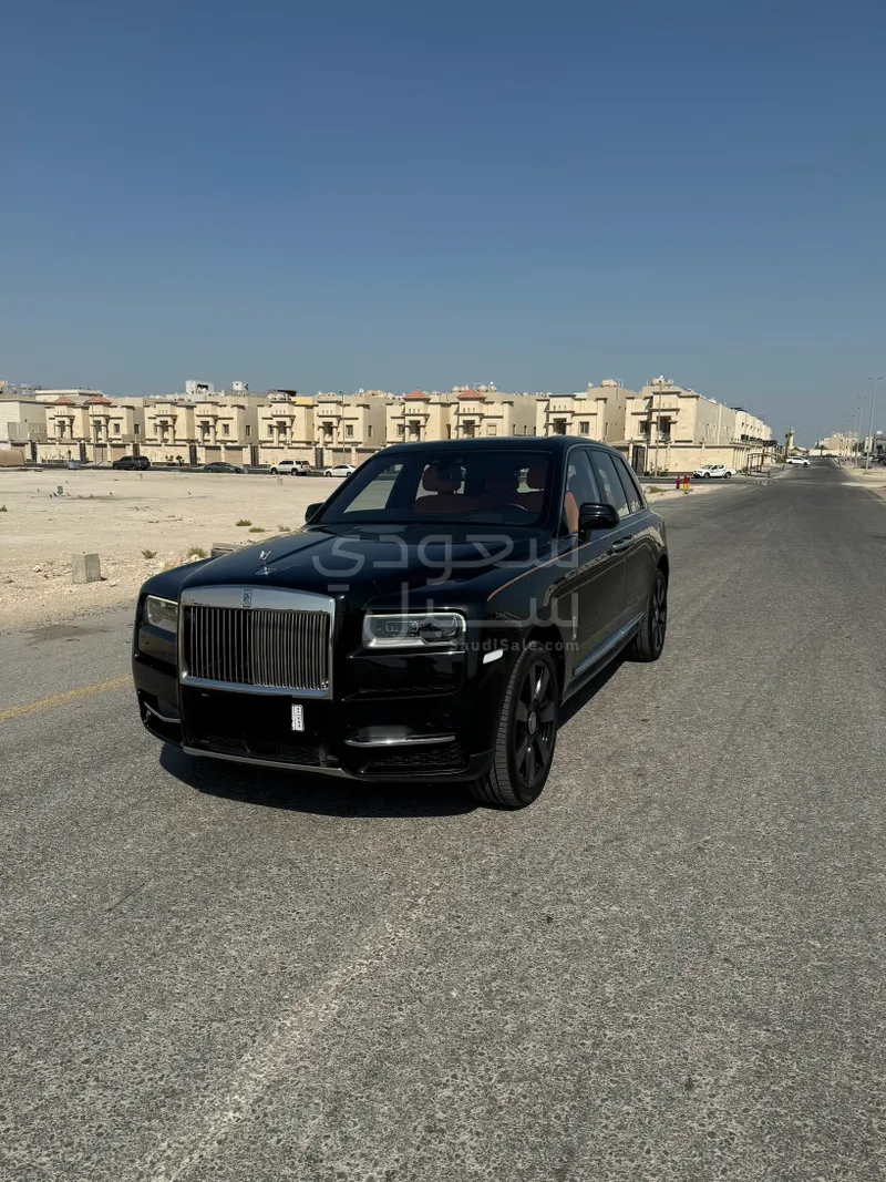 2020 رولز رويس كولينان سلفر بادج