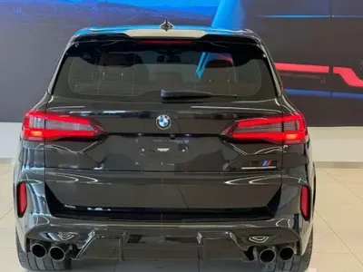 2023 بي ام دبليو الفئة اكس 5 إم كومبيتيشن