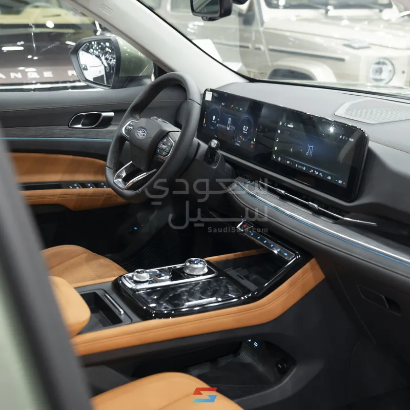 2026 فورد تيريتوري تيتانيوم بلس