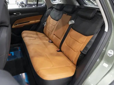 2026 فورد تيريتوري تيتانيوم بلس