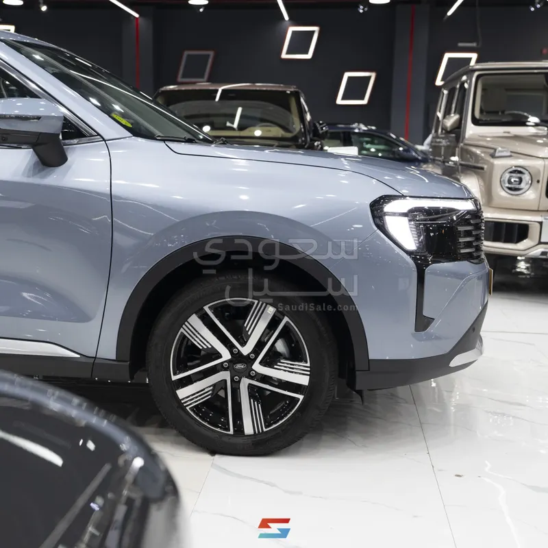 2026 فورد تيريتوري تيتانيوم بلس