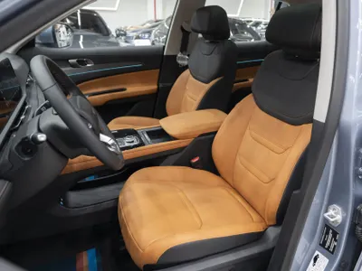 2026 فورد تيريتوري تيتانيوم بلس