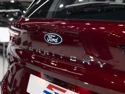 2026 فورد تيريتوري تيتانيوم بلس