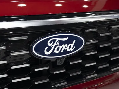 2026 فورد تيريتوري تيتانيوم بلس