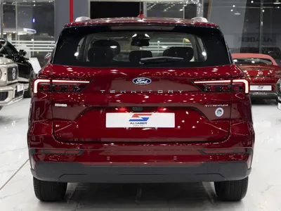 2026 فورد تيريتوري تيتانيوم بلس