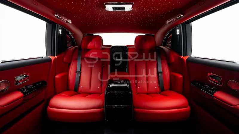 2024 رولز رويس فانتوم