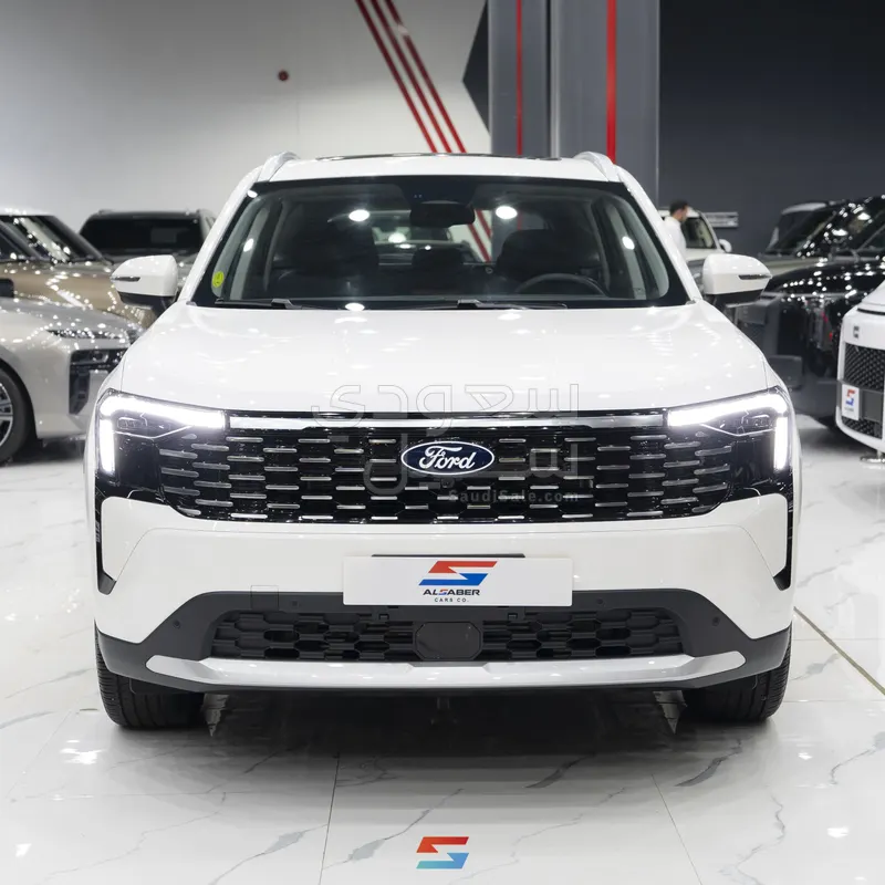 2026 فورد تيريتوري تيتانيوم بلس